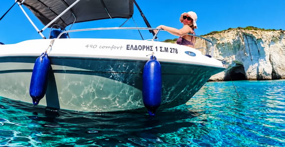 Milos: Self-Drive Boat Rental to Kleftiko & Sykia Cave ⭐