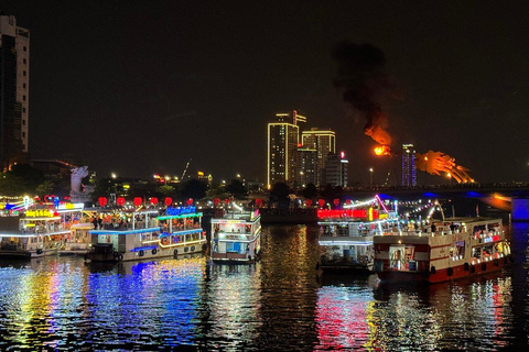 Tour noturno particular em Da Nang: Mercado, passeios turísticos e cruzeiro