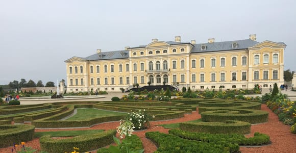 Riga-Vilnius: Rundale-Palast/Kreuzberg/mittelalterliches Kernave