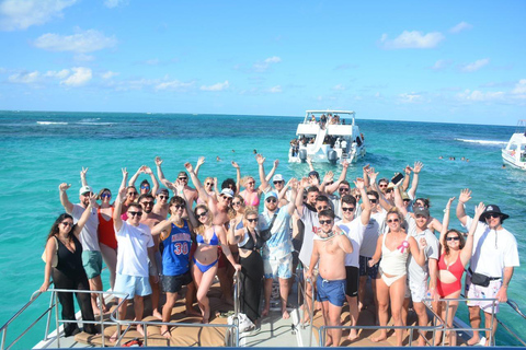 Punta Cana: Hip-Hop Party Boat with Open Bar,Live Dj & nat.P