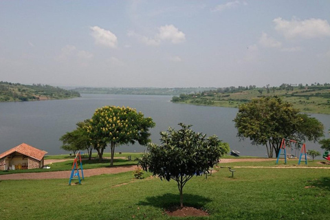 From Kigali: Lake Muhazi relaxing tour With Fresh Fish