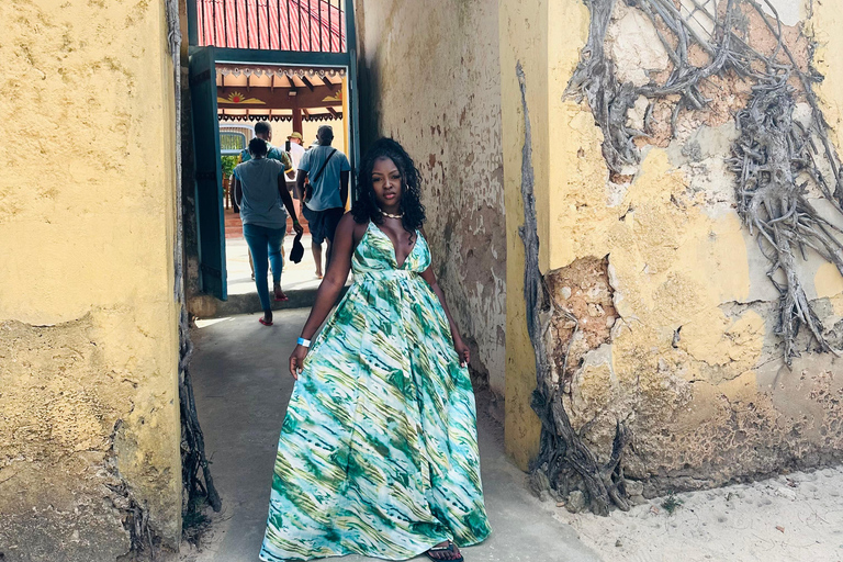Zanzibar: Stone Town, Spice Farm,Prison Island with Lunch Shared Group Tour Without Prison Island Entry Fees