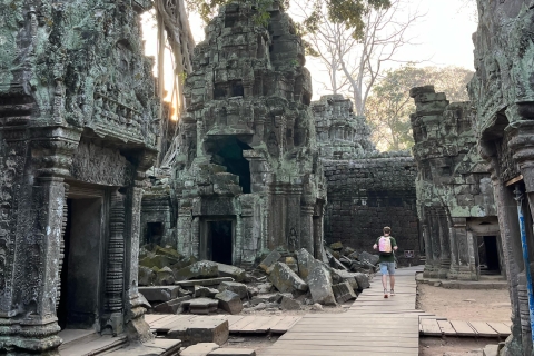 Tour de amigos - Descubre Angkor Wat en bicicleta en un día completo