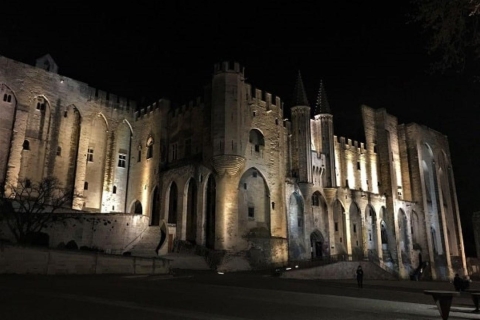 Avignon: La Noctambule du Pape avondtourRondleiding in het Engels