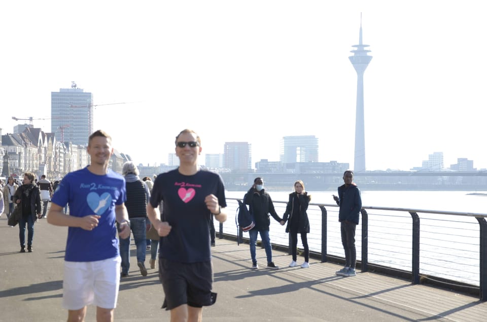 Sightrunning Düsseldorf (Running + Sightseeing) GetYourGuide