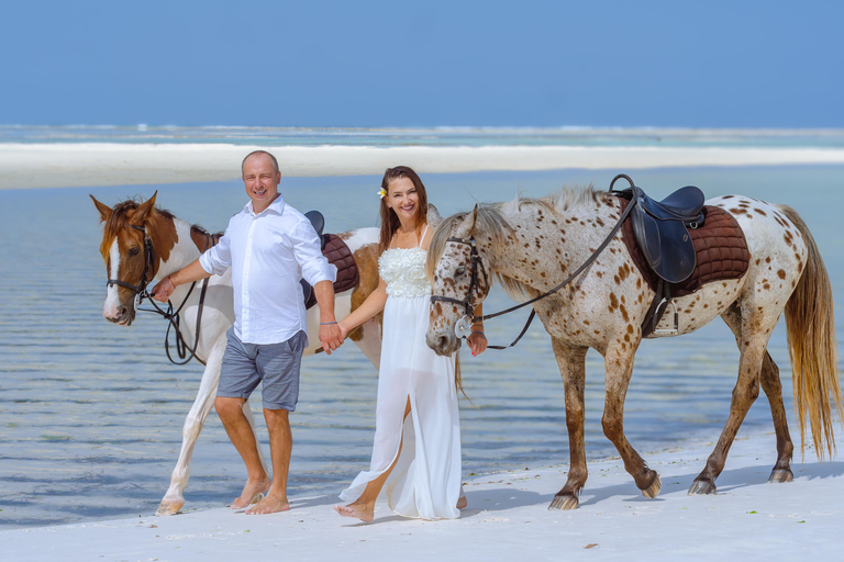 Zanzibar: Photography Session with Local Photographer Zanzibar: Chimi Photoshoot