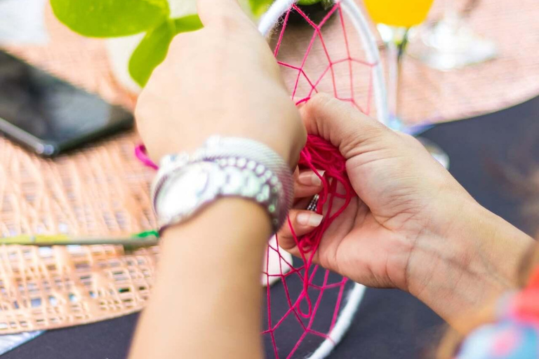 Make a dreamcatcher in Aruba City Create a dreamcatcher in Aruba City