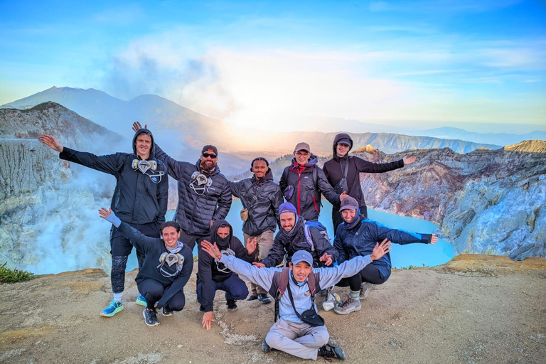 巴尼万吉：伊真火山蓝火私人夜间活动