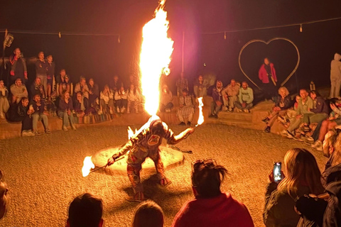 مراكش: عشاء غروب الشمس في أغافاي مع عرض الموسيقى والنار