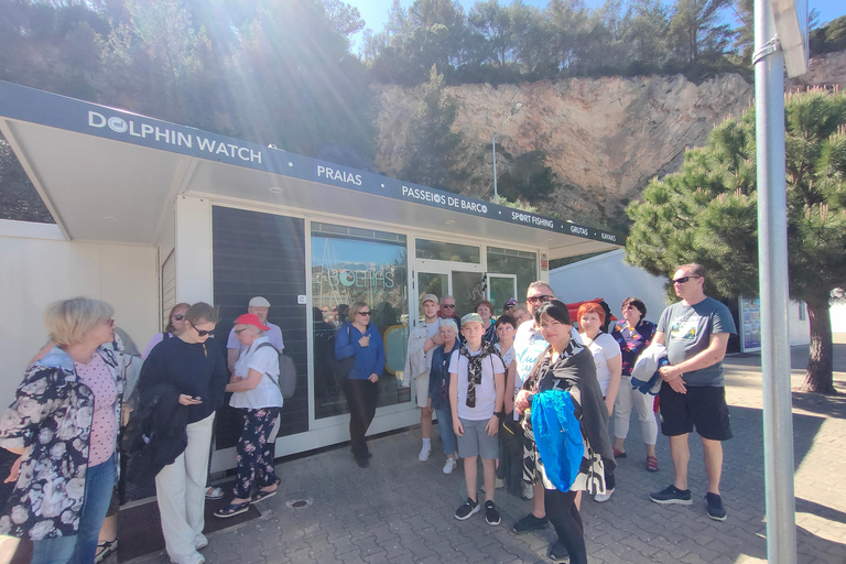 Sesimbra: Exclusive Private Yacht tour with sea activities! Sesimbra: Exclusive Private Yacht Experience and activities,