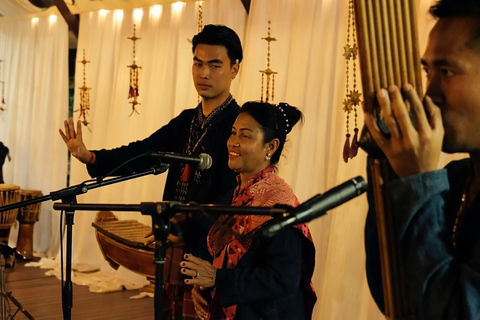 Khaen Lao Class for Beginners & COPE Visitor Center Tour Khaen Lao Class for Beginners only