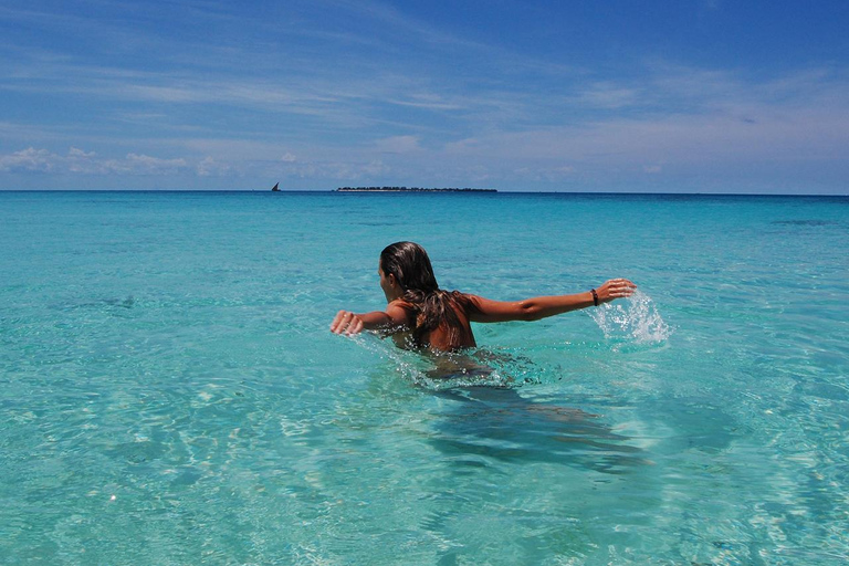 Zanzibar : visite de l&#039;île-prison, de la plage de Nakupenda et de Stone Town