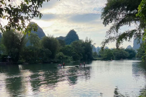 Guilin: Li River Cruise, Ruyi Peak, & Sanjie Liu Show