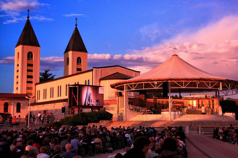 Tour particular de Međugorje com a Colina das Aparições e MostarTour particular