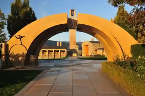 West Kelowna: Całodniowa wycieczka winiarska z Mission Hill