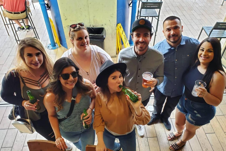 Explora lugares de interés: tour a pie por el Strip de Las Vegas.Explora lugares imprescindibles: tour a pie por el Strip de Las Vegas