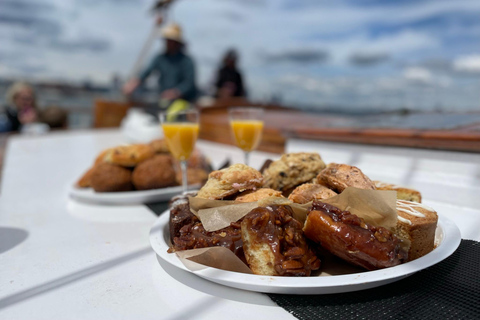 Boston: Sonntagsgebäck &amp; Prosecco am Bostoner Hafen