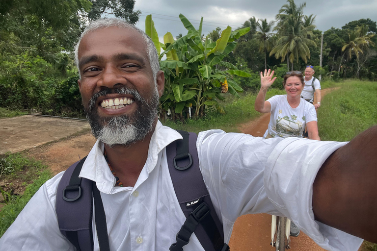 Anuradhapura: Heritage Mountain bike Tour