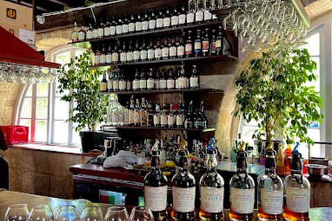 Barbados: Rum Distillery Tour with Tastings