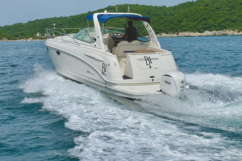 Huatulco: Sunset Yacht Cruise with drinks Huatulco: Sunrise Yacht Cruise with drinks