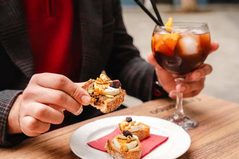 Cádiz: Gourmet Tapas and Wine Tour