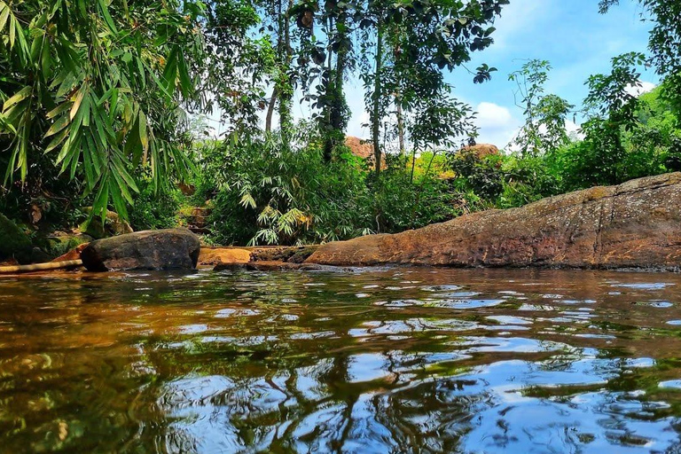 Sri Lanaka : Sitawaka Odyssey Tourist Train Day Trip Zone