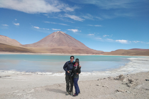 La Paz: 4 Days 3 Nights Salar de Uyuni Tour by Air