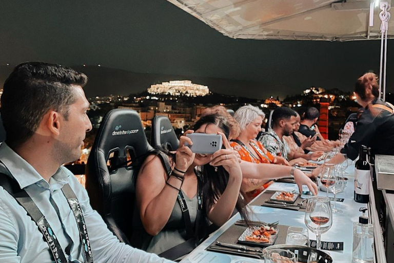 Athen: Dinner in the Sky ErlebnisAbendessen bei Sonnenuntergang