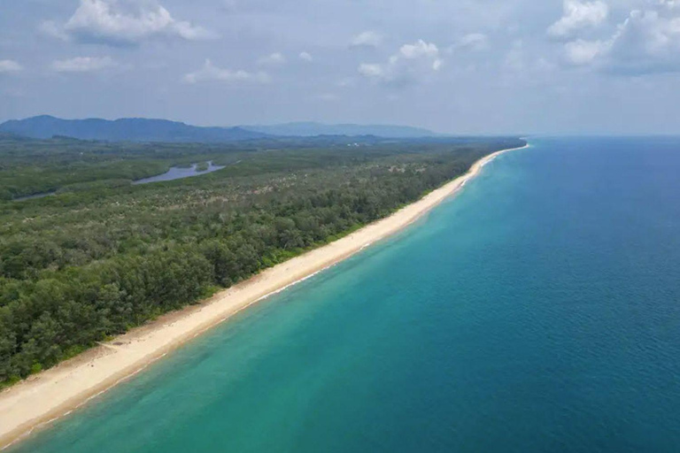 Khao Lak: 4WD Savanna Grassland Khao Na Yak & Beach Escape Khoa Lak: 4WD Savanna Grassland Khao Na Yak & Beach Escape