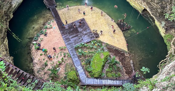 Chichen Itza: Geführte Tour mit Valladolid & Cenote Chichikan