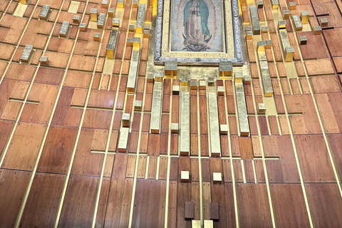 Le chemin sacré de la Vierge de Guadalupe : visite privée de la basilique.La Route Sacrée de la Vierge de Guadalupe : visite privée de la Basilique.