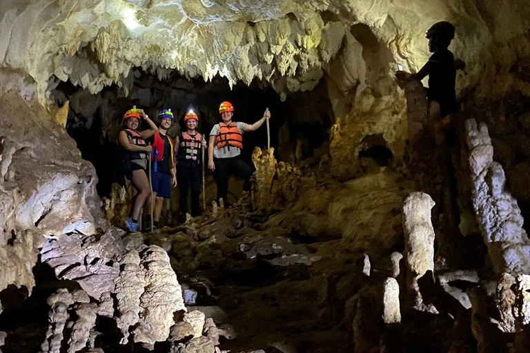 Bayano Caves Tour with Boat Ride and Kayaking
