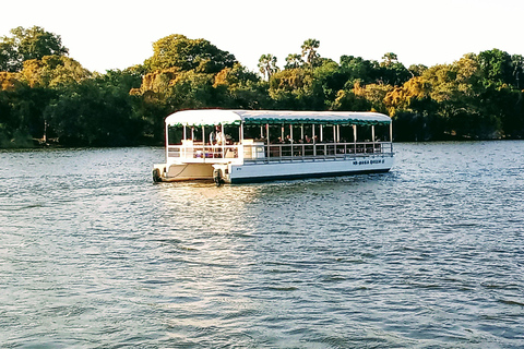 Zambezi boottocht bij zonsondergang