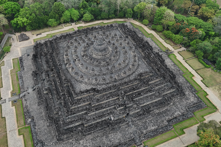 Yogyakarta Selogriyo Trek & Borobudur Drone Adventure