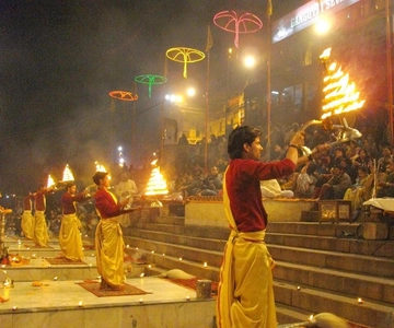Golden Triangle Tour With Varanasi 7 Days