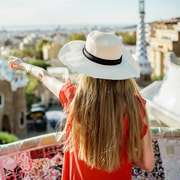 Barcelona: Sagrada Familia Private Tour & Park Guell Tickets
