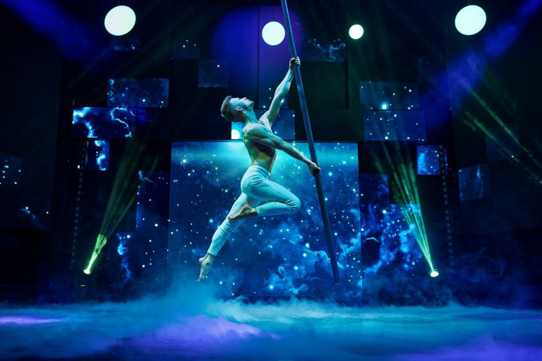 Berlijn: "Flying Lights" - inclusief Flying Steps - variétévoorstellingPrijscategorie 2