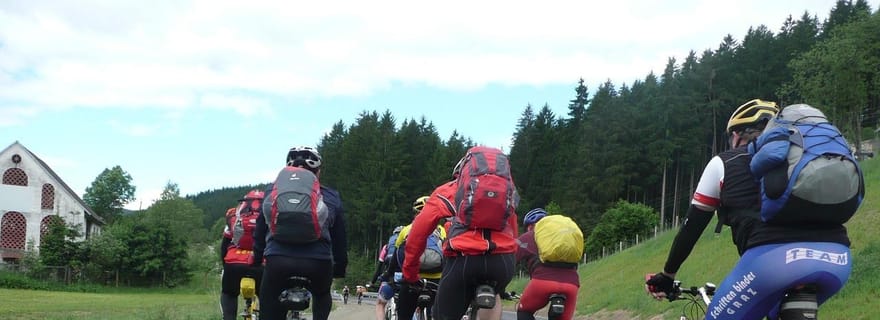 Mikumi : location de fat bike et visite d'une plantation de canne à sucre