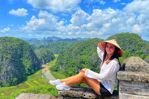 From Hanoi: Ninh Binh – Bai Dinh & Trang An & Mua Cave Tour Group Tour