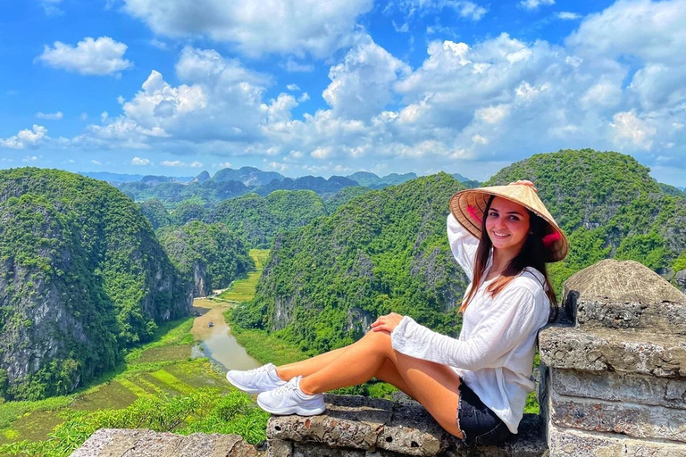 Da Hanoi: Tour Ninh Binh - Bai Dinh &amp; Trang An &amp; Mua CaveTour privato