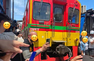Bangkok privat: Eisenbahnmarkt, schwimmender Markt, älteste Stupa