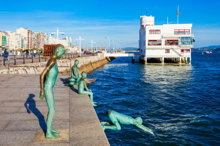Bilbao: Comillas, Santillana del Mar & Santander Tour