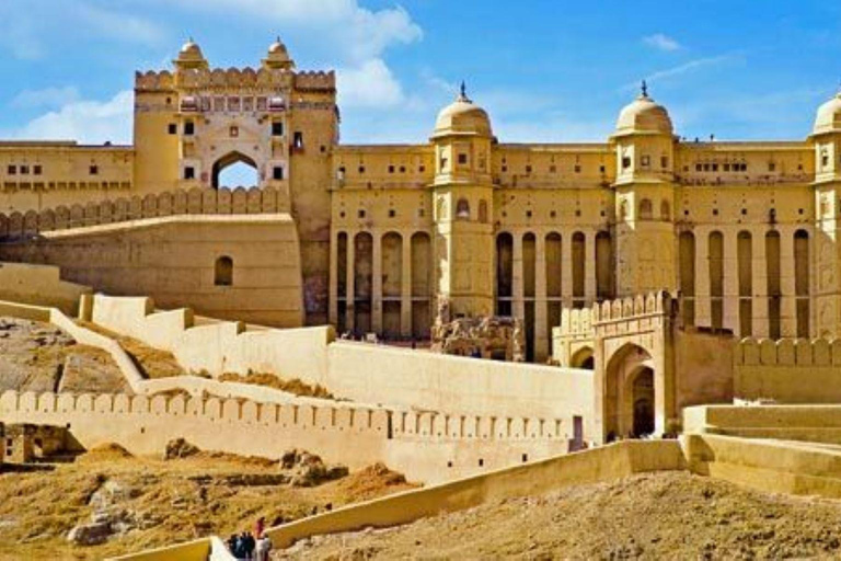 Tour di 7 giorni nel Rajasthan. Jaipur, Udaipur, Pushkar, ChittaurTour di 7 giorni con guida. Jaipur, Udaipur, Pushkar, Chittaur