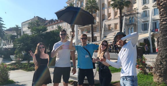 Split: History Walking Tour in French with the Local Guide