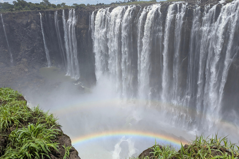Victoria Falls: Rainbow Guided Tour