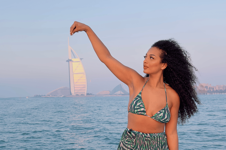 迪拜：私人游艇巡航（可选配美食套餐）3小时游船之旅