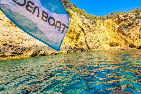 La Ciotat: Boat Tour in the Calanques with swimming