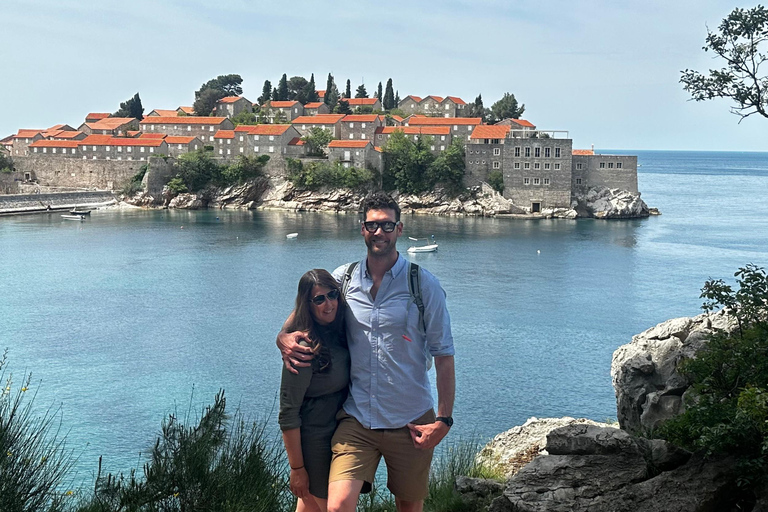 Wycieczka po plażach Riwiery Budva z kąpielamiPlażowanie na Riwierze Budva z możliwością pływania