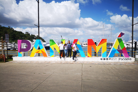 Panama: Panama City Tour + Panama Canal (Miraflores Locks) Panama: Panama City Tour + Panama Canal Shared 5 Hours Spanish