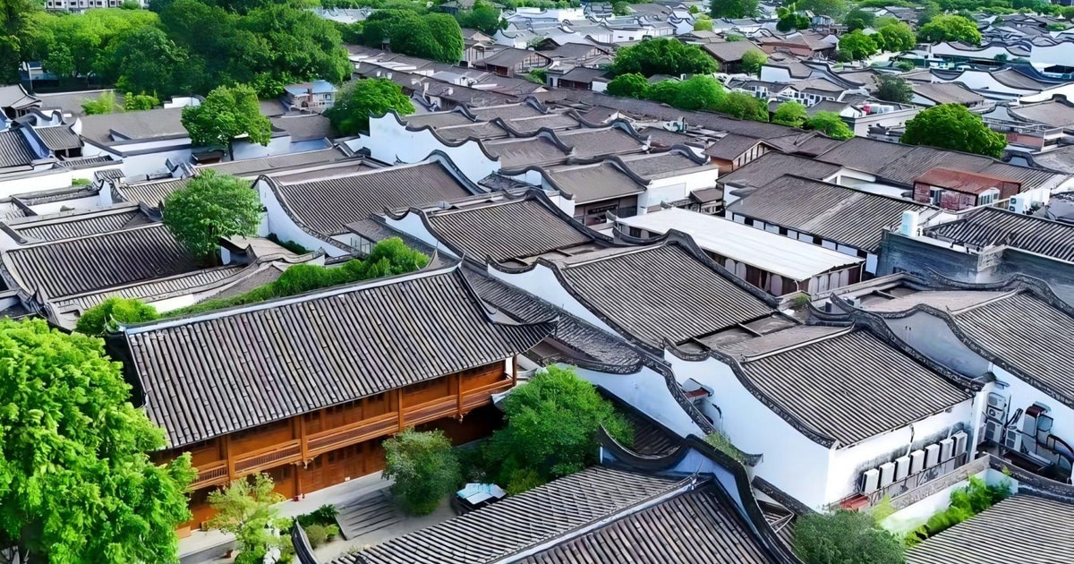 Fuzhou: Three Lanes and Seven Alleys Guided Walking Tour | GetYourGuide